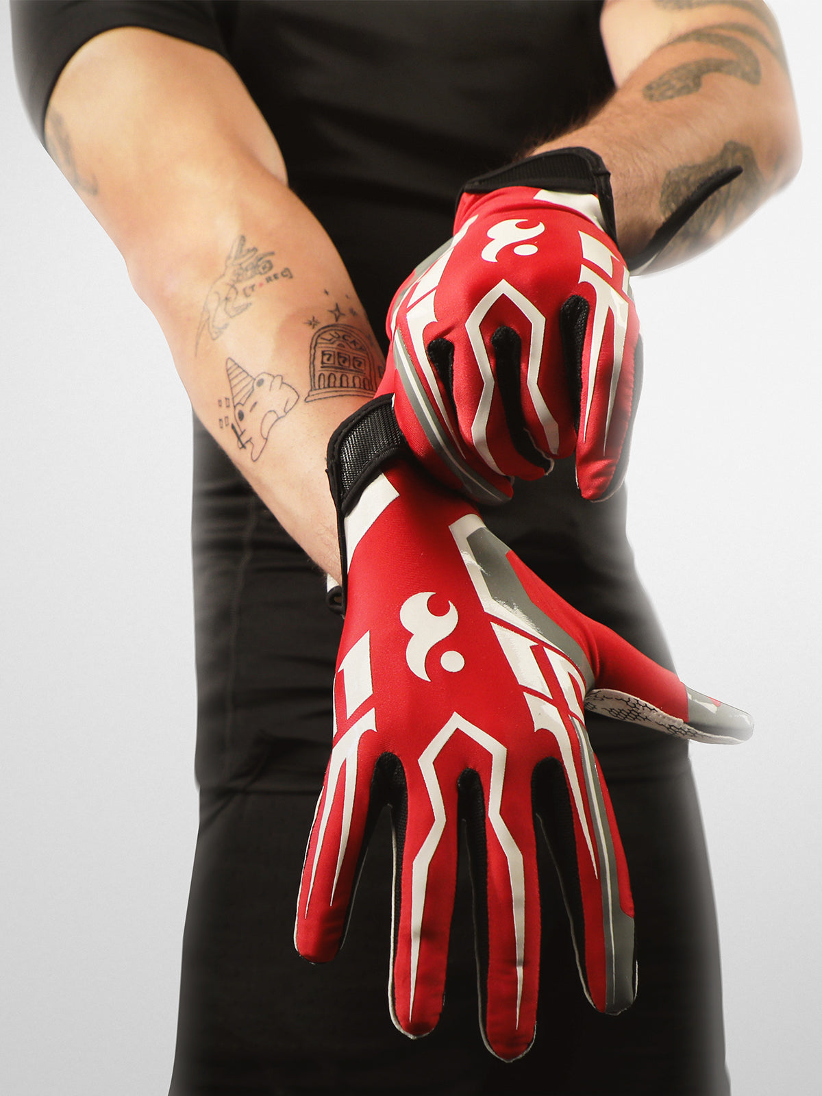 4 Çift Set "Sticky-White" veya "Hyper-Red"